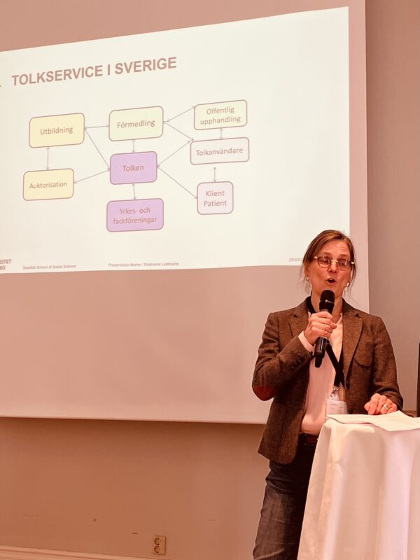 Kristina Gustafsson föreläser på SFÖ-SAT:s konferens 2025 i Kalmar.